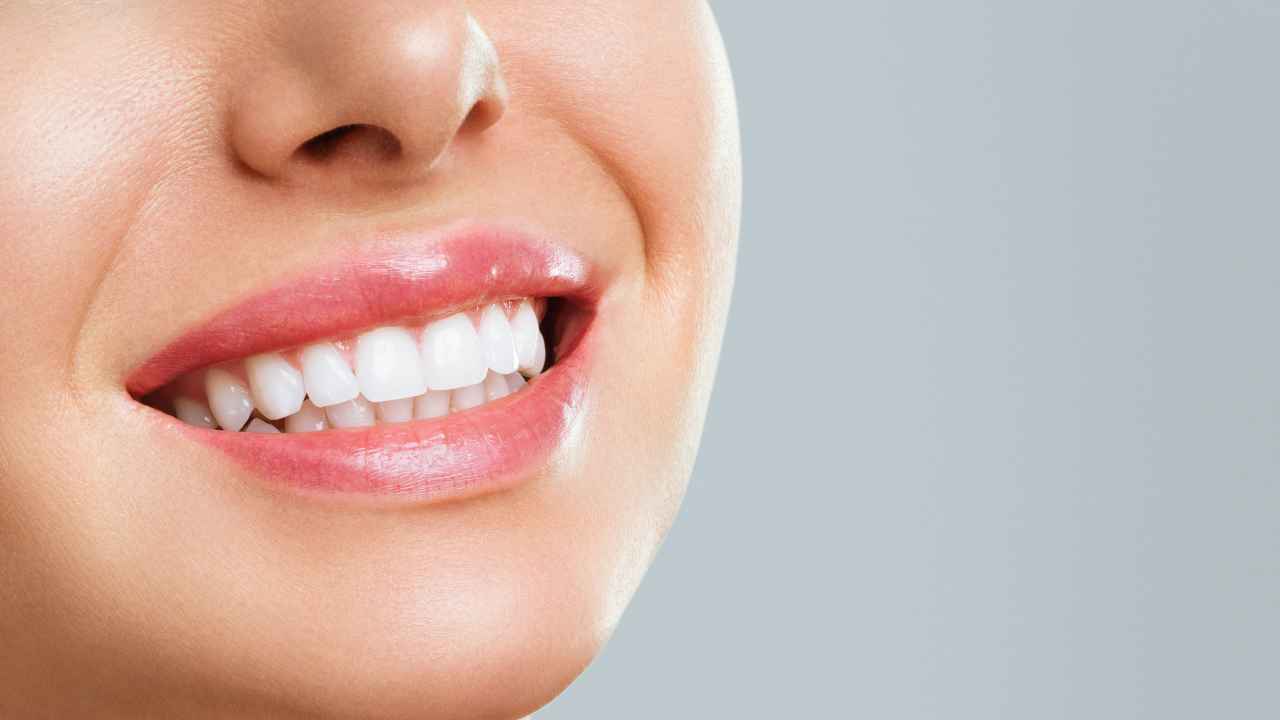 Apakah Siwak Bikin Gigi Putih